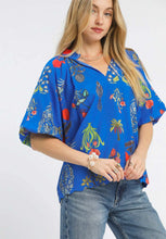 Load image into Gallery viewer, Umgee Floral Print Top