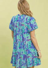 Load image into Gallery viewer, Umgee Tropical Print Dress