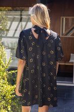Load image into Gallery viewer, Voy High Neck Metallic Floral Dress
