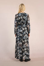 Load image into Gallery viewer, Molly Bracken Maxi Dress
