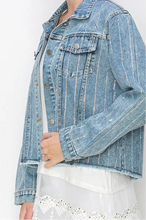 Load image into Gallery viewer, Origami Stunning Denim Jacket
