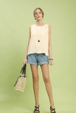 Load image into Gallery viewer, Umgee Linen Sleeveless Top
