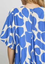 Load image into Gallery viewer, Umgee Abstract Print Dress
