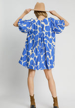 Load image into Gallery viewer, Umgee Abstract Print Dress
