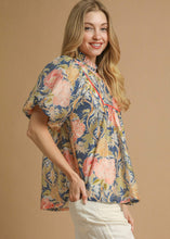 Load image into Gallery viewer, Umgee Puff Sleeve Top

