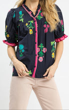 Load image into Gallery viewer, Umgee Printed Button-Down Top
