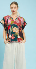 Load image into Gallery viewer, Umgee Patchwork Print Top
