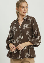 Load image into Gallery viewer, Umgee Floral Printed Top
