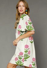 Load image into Gallery viewer, Umgee Floral Tunic Dress
