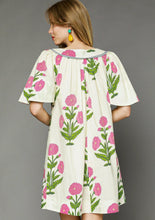 Load image into Gallery viewer, Umgee Floral Tunic Dress
