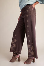 Load image into Gallery viewer, Easel Embroidered Wide Leg Pants
