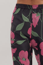 Load image into Gallery viewer, Entro Floral Pants
