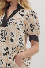 Load image into Gallery viewer, Entro Floral Top

