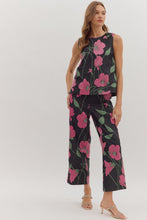 Load image into Gallery viewer, Entro Floral Sleeveless Top
