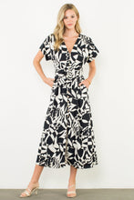 Load image into Gallery viewer, THML Maxi Dress
